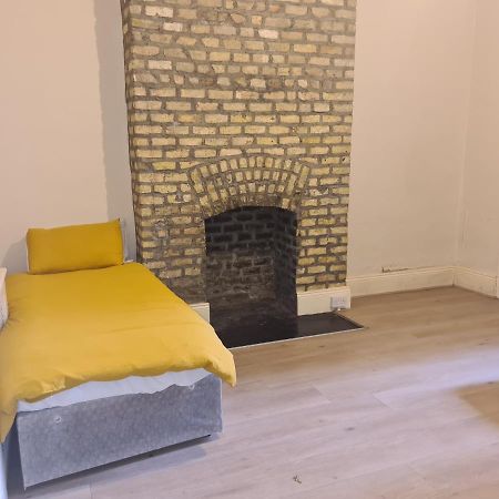 One Bedroom Apartment Dublin Eksteriør billede